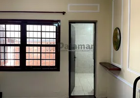 Foto 1 de Casa com 3 Quartos à venda, 240m² em Jardim Previdência, São Paulo