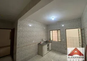 Foto 1 de Casa com 4 Quartos à venda, 135m² em Jardim Ismenia, São José dos Campos