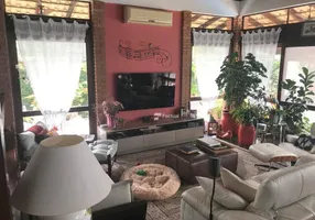 Foto 1 de Casa de Condomínio com 4 Quartos à venda, 345m² em Jardim Granville, Guarujá