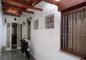 Foto 1 de Casa com 4 Quartos à venda, 180m² em Jardim Dom Bosco, São Paulo