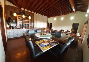 Foto 1 de Casa de Condomínio com 4 Quartos à venda, 480m² em Chácaras Catagua, Taubaté