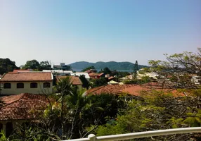 Foto 1 de Apartamento com 2 Quartos à venda, 65m² em Lagoa da Conceição, Florianópolis