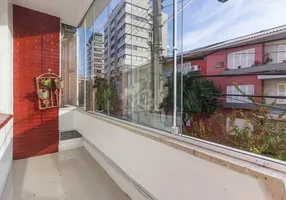 Foto 1 de Apartamento com 2 Quartos à venda, 76m² em Menino Deus, Porto Alegre