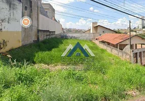 Foto 1 de Lote/Terreno à venda, 334m² em Portal de Versalhes 2, Londrina