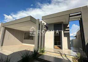 Foto 1 de Sobrado com 3 Quartos à venda, 245m² em Vila Nasser, Campo Grande