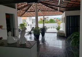 Foto 1 de Casa com 5 Quartos à venda, 580m² em Matatu, Salvador