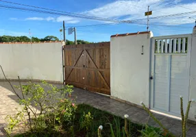 Foto 1 de Casa com 2 Quartos à venda, 60m² em São João, Itanhaém