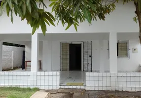 Foto 1 de Casa com 4 Quartos à venda, 180m² em Pontas de Pedra, Goiana