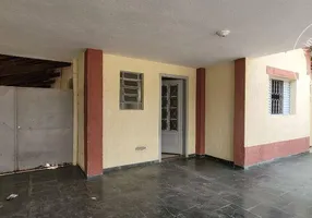 Foto 1 de Casa com 3 Quartos à venda, 125m² em Alto do Tabau, Pindamonhangaba