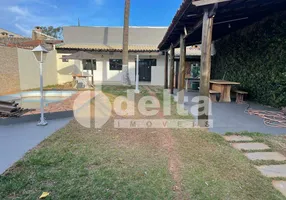 Foto 1 de Casa com 3 Quartos à venda, 90m² em Alto Umuarama, Uberlândia