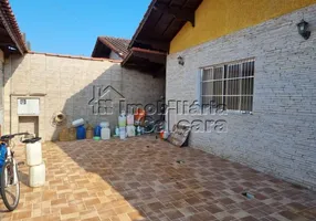 Foto 1 de Casa com 1 Quarto à venda, 250m² em Balneário Maracanã, Praia Grande