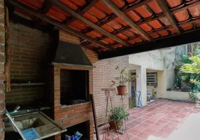 Foto 1 de Casa com 4 Quartos à venda, 500m² em Jardim Prudência, São Paulo