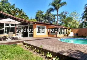 Foto 1 de Casa com 6 Quartos à venda, 223m² em Cocaia, Ilhabela