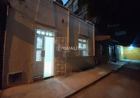 Foto 1 de Casa com 2 Quartos para alugar, 50m² em Centro, Fortaleza