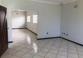 Foto 1 de Casa com 3 Quartos à venda, 200m² em Vila Coralina, Bauru