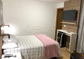 Foto 1 de Flat com 1 Quarto à venda, 25m² em Centro, Curitiba