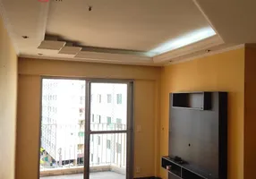 Foto 1 de Apartamento com 3 Quartos à venda, 74m² em Parque Tomas Saraiva, São Paulo