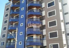 Foto 1 de Apartamento com 3 Quartos à venda, 130m² em Morada da Colina, Uberlândia