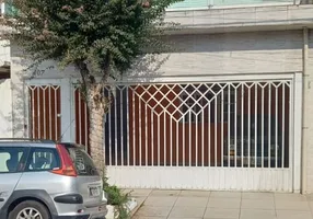 Foto 1 de Sobrado com 3 Quartos à venda, 110m² em Vila Paranaguá, São Paulo