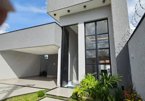 Foto 1 de Casa com 3 Quartos à venda, 178m² em Residencial Vereda dos Buritis, Goiânia