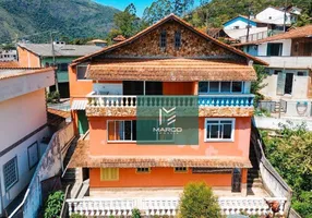 Foto 1 de Casa com 4 Quartos para venda ou aluguel, 160m² em Fazendinha, Teresópolis