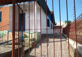 Foto 1 de Casa com 3 Quartos à venda, 170m² em Cavalhada, Porto Alegre