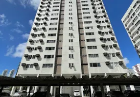 Foto 1 de Apartamento com 3 Quartos à venda, 96m² em Torre, Recife