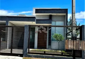 Foto 1 de Casa com 4 Quartos à venda, 150m² em Jardim Beira-Mar, Capão da Canoa