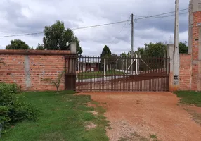 Foto 1 de Fazenda/Sítio com 4 Quartos à venda, 210m² em Jardim Ferrari, Itapeva