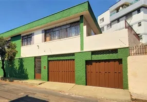 Foto 1 de Casa com 4 Quartos à venda, 428m² em Calafate, Belo Horizonte