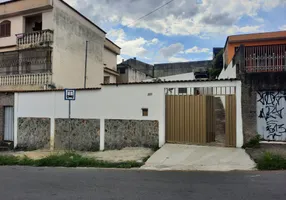 Foto 1 de Casa com 2 Quartos para alugar, 94m² em Vista Alegre, Belo Horizonte