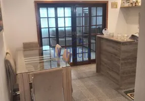 Foto 1 de Casa com 3 Quartos para alugar, 150m² em Vila California, São Paulo