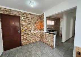 Foto 1 de Apartamento com 2 Quartos para alugar, 50m² em Limoeiro, São Paulo