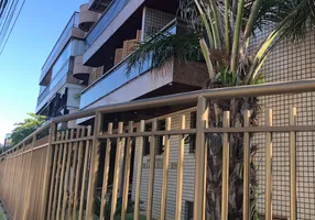 Foto 1 de Apartamento com 3 Quartos para alugar, 200m² em Recreio Dos Bandeirantes, Rio de Janeiro
