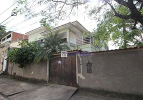 Foto 1 de Casa com 4 Quartos à venda, 297m² em Campo Grande, Rio de Janeiro