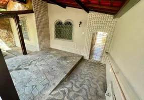 Foto 1 de Casa com 2 Quartos à venda, 300m² em Sagrada Família, Belo Horizonte