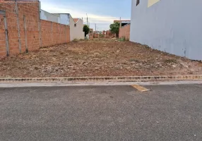 Foto 1 de Lote/Terreno à venda, 200m² em Jardim Boa Vista, Araraquara