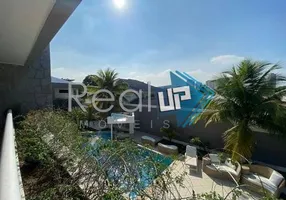 Foto 1 de Casa de Condomínio com 4 Quartos à venda, 872m² em Barra da Tijuca, Rio de Janeiro