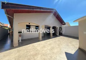 Foto 1 de Casa com 3 Quartos à venda, 324m² em Jardim Brasília, Americana