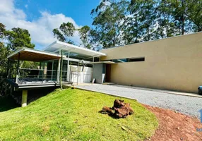 Foto 1 de Casa de Condomínio com 3 Quartos à venda, 170m² em Jardim Itatiaia, Embu das Artes