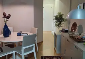 Foto 1 de Apartamento com 3 Quartos à venda, 69m² em Barbalho, Salvador