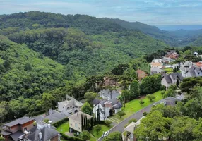 Foto 1 de Lote/Terreno à venda, 603m² em Bavária, Gramado