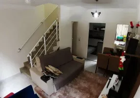 Foto 1 de Casa de Condomínio com 2 Quartos à venda, 85m² em Vila Mazzei, São Paulo