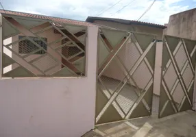 Foto 1 de Casa com 3 Quartos à venda, 65m² em Cafezal, Londrina