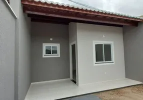 Foto 1 de Casa com 3 Quartos à venda, 90m² em Parque D Pedro, Itaitinga