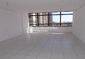 Foto 1 de Sala Comercial para alugar, 43m² em São Geraldo, Porto Alegre