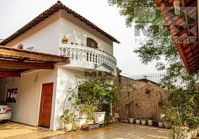 Foto 1 de Casa com 7 Quartos à venda, 400m² em Taboão, São Bernardo do Campo