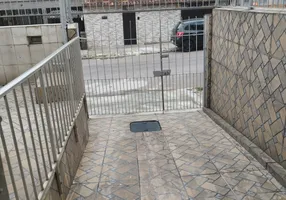 Foto 1 de Casa com 2 Quartos à venda, 100m² em Cocotá, Rio de Janeiro