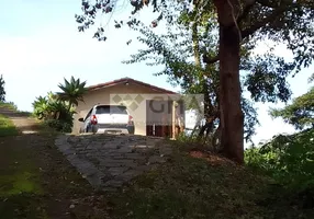 Foto 1 de Fazenda/Sítio com 1 Quarto para alugar, 40m² em Secretário, Petrópolis