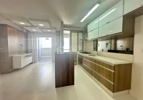 Foto 1 de Apartamento com 2 Quartos à venda, 71m² em Barreiros, Florianópolis